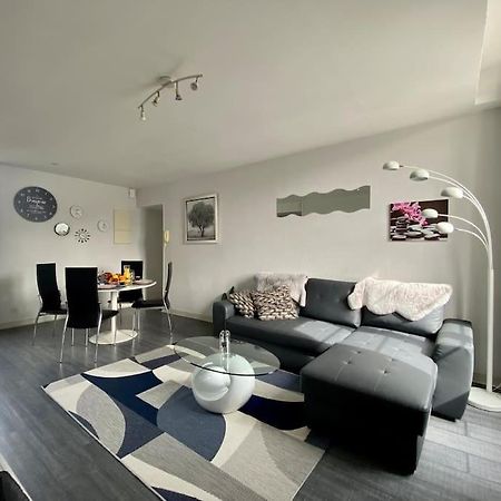 Apartament Mon Saint-Patrice By Melrose Bayeux Zewnętrze zdjęcie